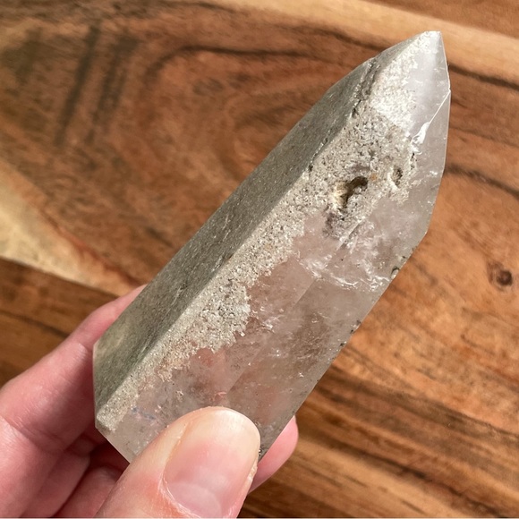 Scenic Quartz- Garden Quartz- Inclusion Quartz Crystal Tower - Picture 14 of 17